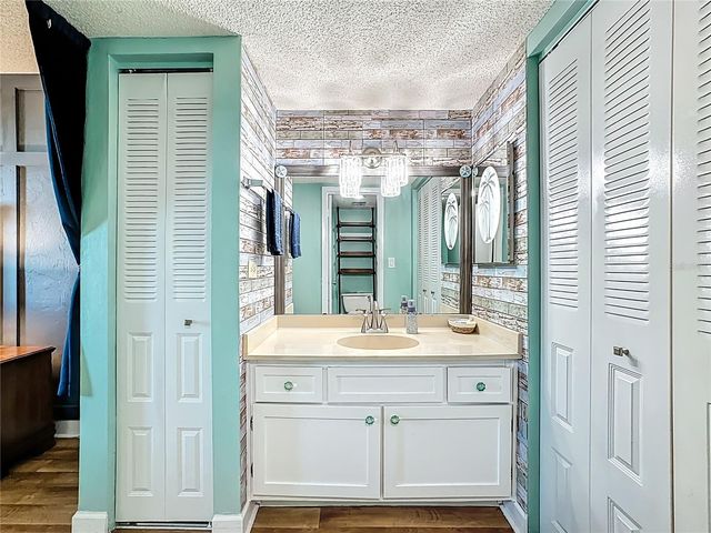 2901 26TH STREET W APT 511, Bradenton, FL 34205