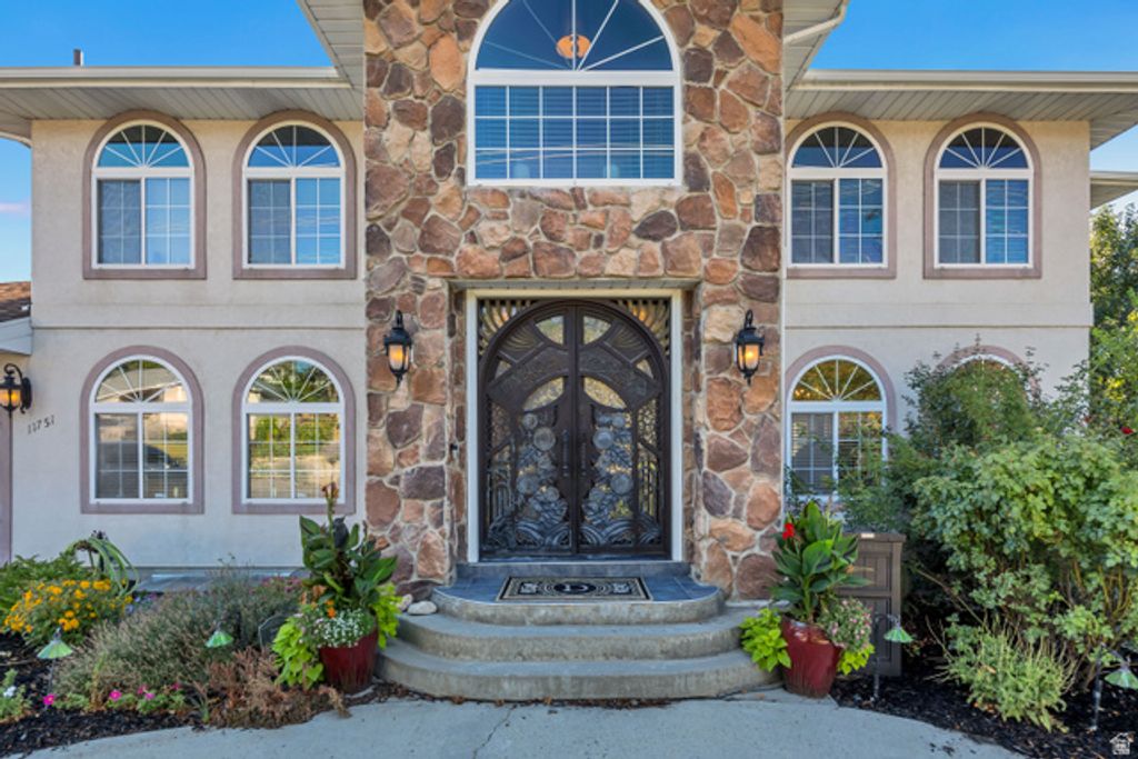 11751 S 1700 E, Sandy, UT 84092 — photo 3