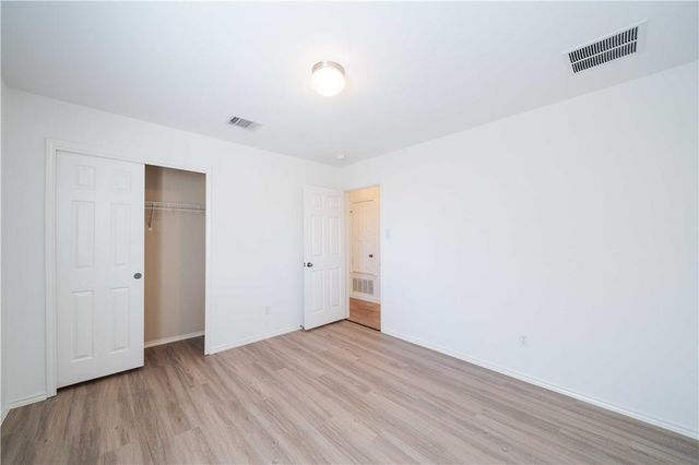 1600 Big Thicket DR, Cedar Park, TX 78613