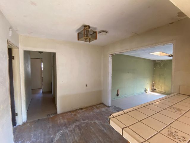 5769 Ortega St, Sacramento, CA 95824