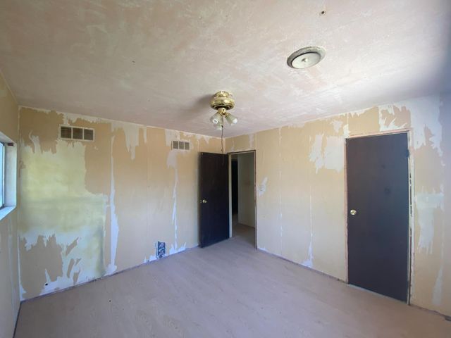 5769 Ortega St, Sacramento, CA 95824