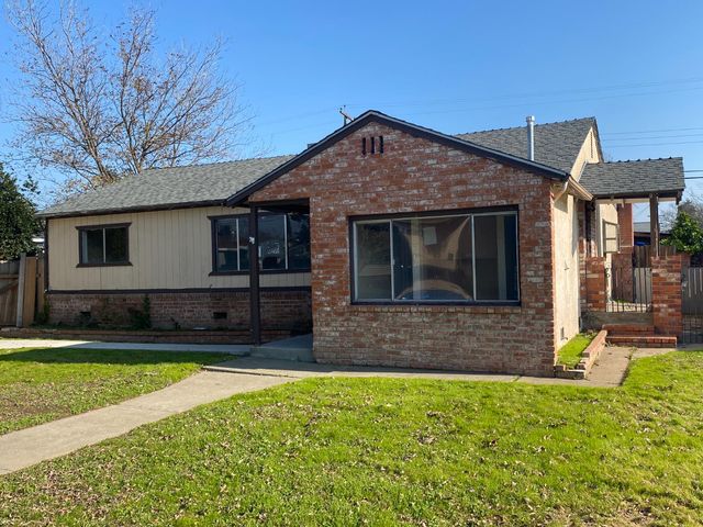 5769 Ortega St, Sacramento, CA 95824