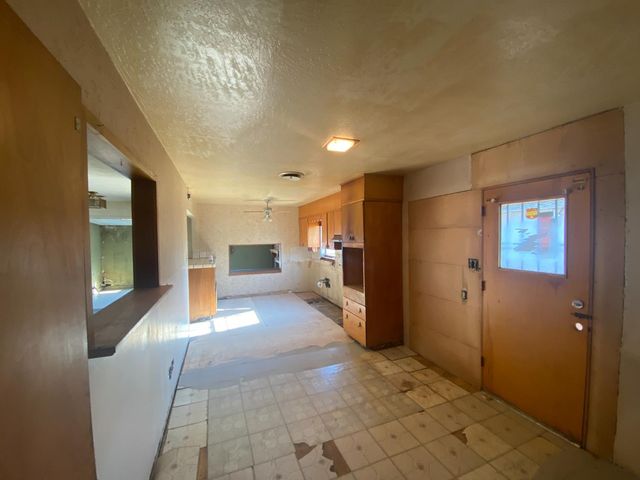 5769 Ortega St, Sacramento, CA 95824