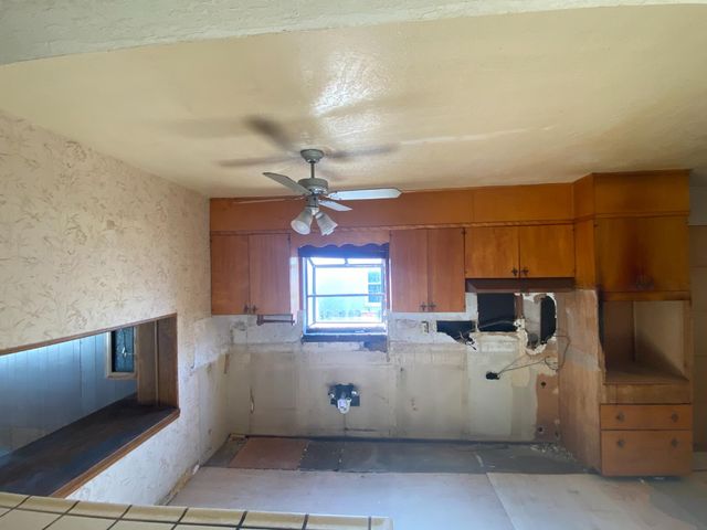 5769 Ortega St, Sacramento, CA 95824