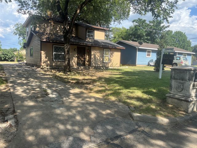 910 NE 31st, Grand Prairie, TX 75050