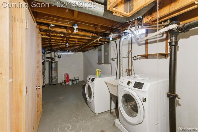 30241 Stockton Avenue, Farmington Hills, MI 48336