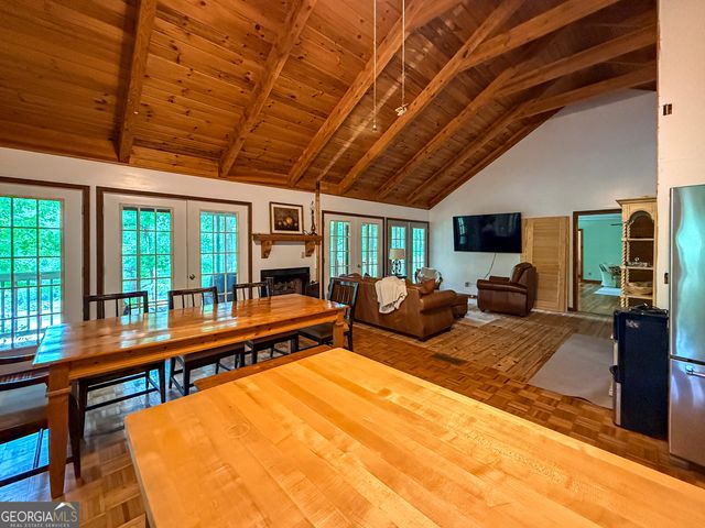 1101 River Road, Cleveland, GA 30528