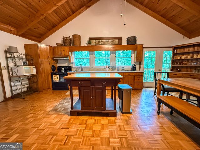 1101 River Road, Cleveland, GA 30528