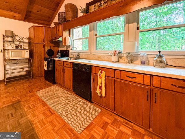 1101 River Road, Cleveland, GA 30528