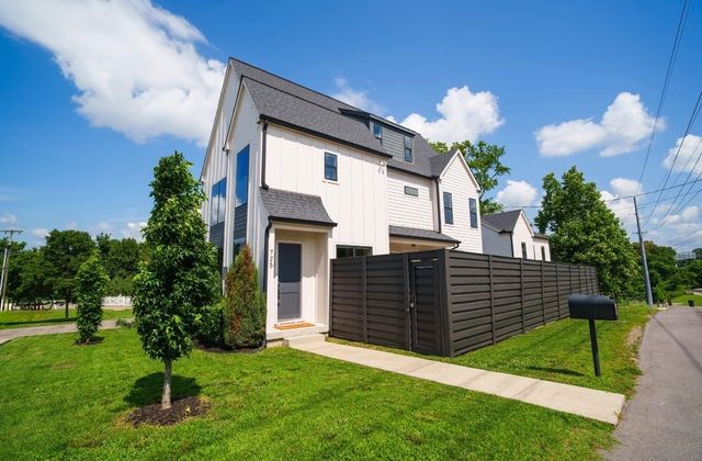 725 Park Cir, Nashville, TN 37205