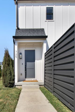 725 Park Cir, Nashville, TN 37205