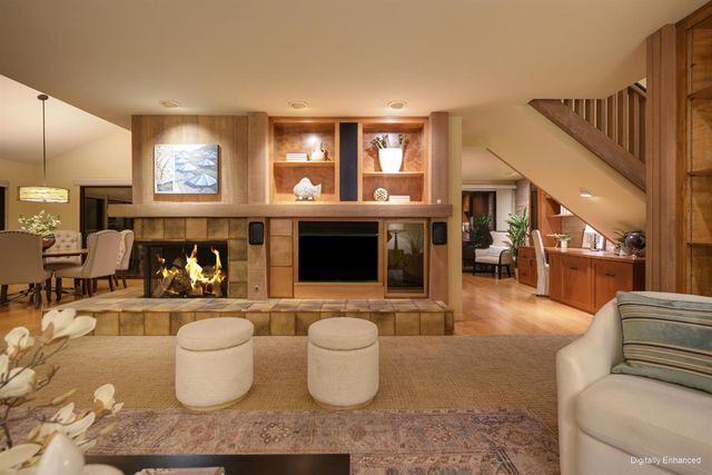 18 Covered Bridge Rd, Carmichael, CA 95608