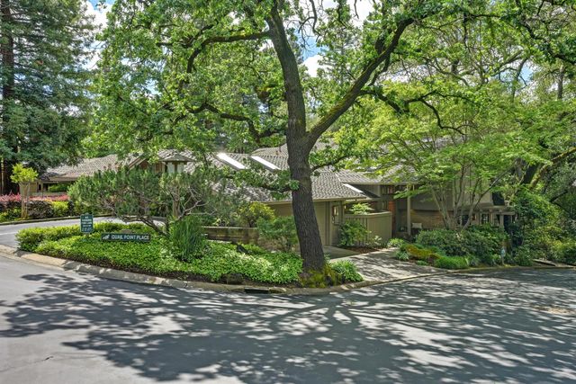 18 Covered Bridge Rd, Carmichael, CA 95608