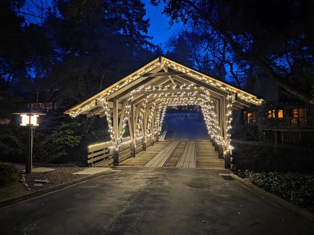 18 Covered Bridge Rd, Carmichael, CA 95608