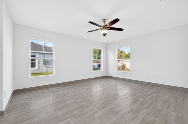 8316 103rd Avenue, Vero Beach, FL 32967