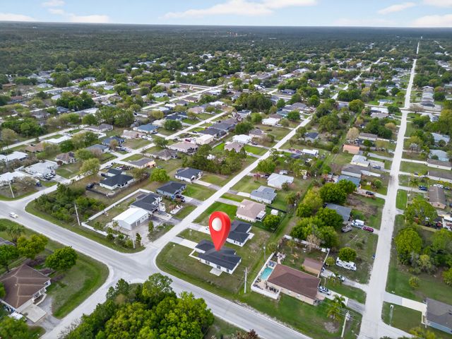 8316 103rd Avenue, Vero Beach, FL 32967