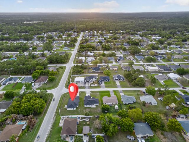 8316 103rd Avenue, Vero Beach, FL 32967