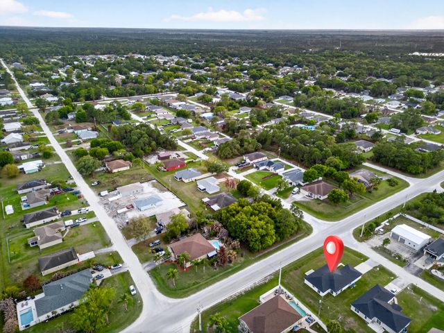 8316 103rd Avenue, Vero Beach, FL 32967