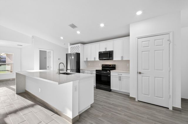 8316 103rd Avenue, Vero Beach, FL 32967