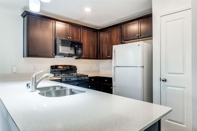 5402 Majestro Way, Forney, TX 75126