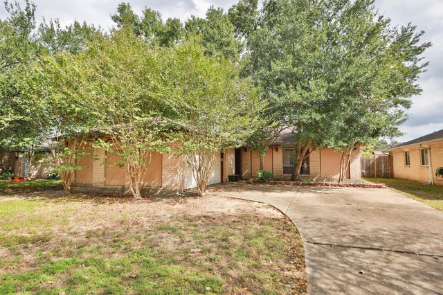 20322 Bishops Gate Lane, Humble, TX 77338