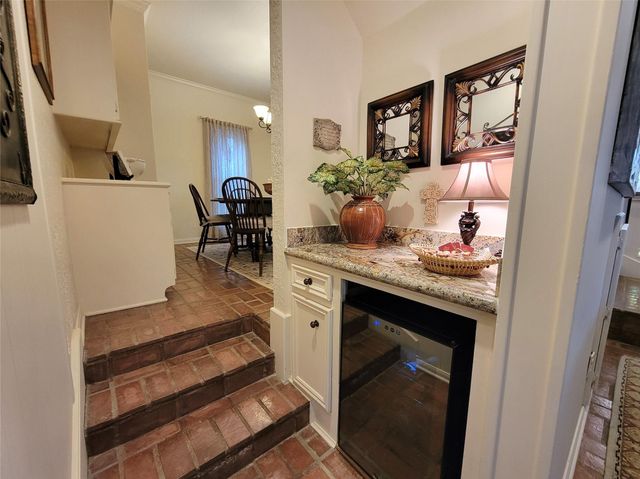 709 Palmer Drive, Conroe, TX 77302