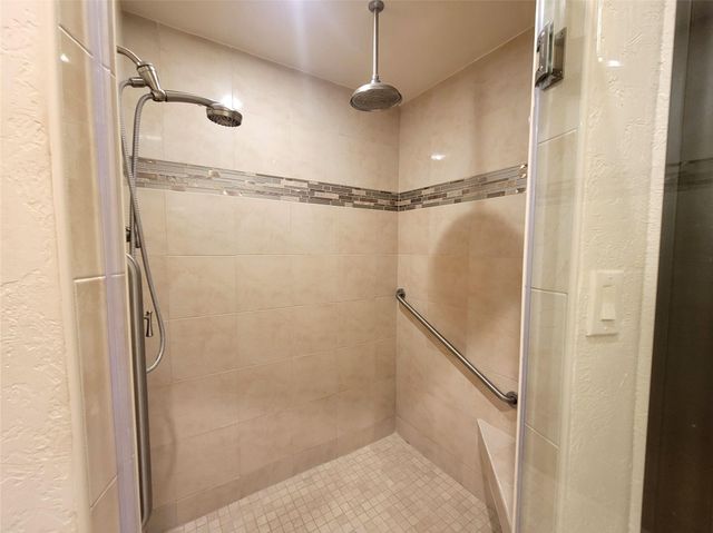 709 Palmer Drive, Conroe, TX 77302