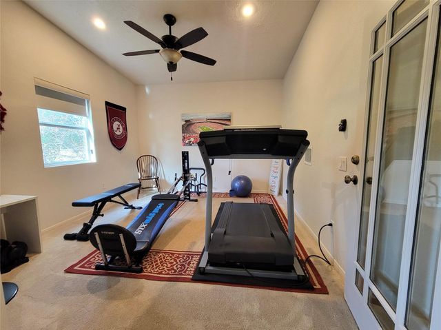 709 Palmer Drive, Conroe, TX 77302