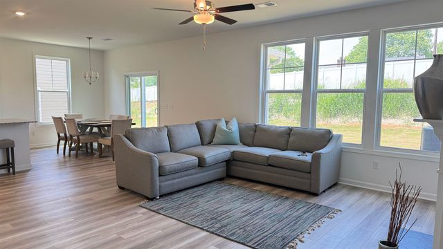 2040 Halton Oaks Drive, Spartanburg, SC 29303