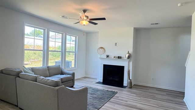 2040 Halton Oaks Drive, Spartanburg, SC 29303