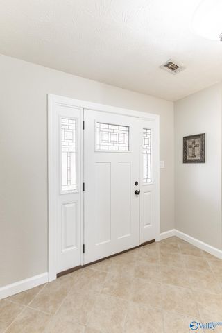 2003 Lancaster Avenue, Decatur, AL 35603