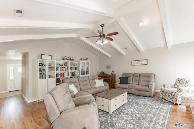 2003 Lancaster Avenue, Decatur, AL 35603