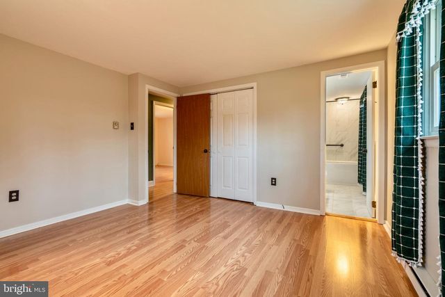 35 GRAVEL PIKE, Red Hill, PA 18076