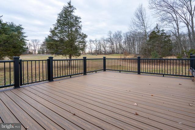 35 GRAVEL PIKE, Red Hill, PA 18076