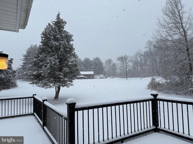 35 GRAVEL PIKE, Red Hill, PA 18076