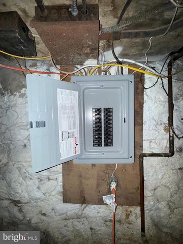 1818 HARRISON ST, Philadelphia, PA 19124