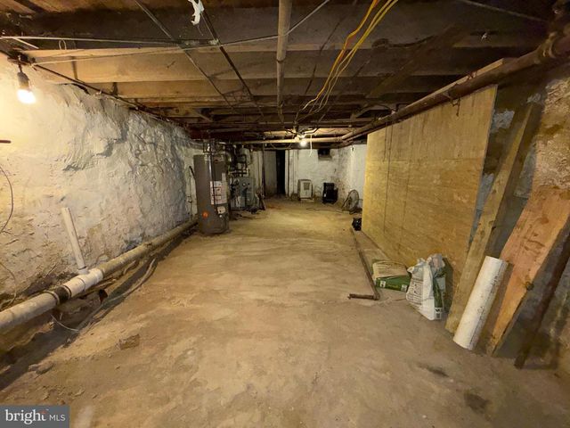 1818 HARRISON ST, Philadelphia, PA 19124