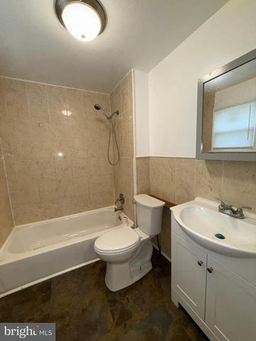 1818 HARRISON ST, Philadelphia, PA 19124