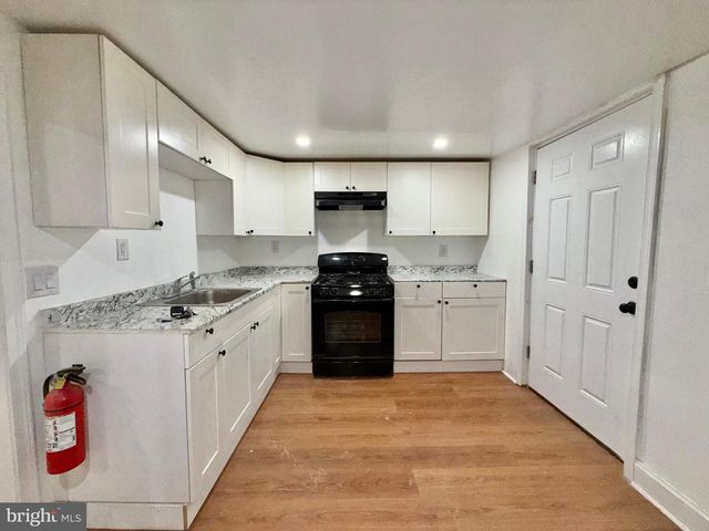 1818 HARRISON ST, Philadelphia, PA 19124