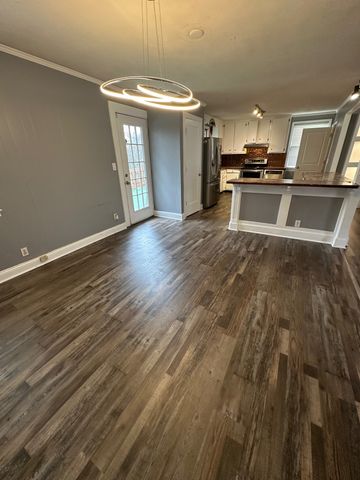 208 Overby Dr, Antioch, TN 37013