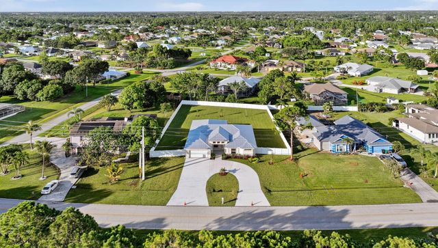 156 SW Paar Drive, Port St Lucie, FL 34953