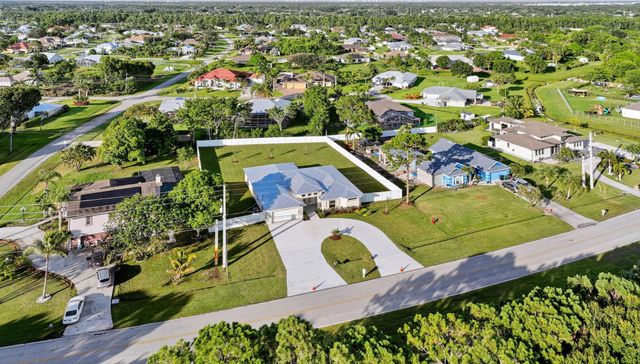 156 SW Paar Drive, Port St Lucie, FL 34953