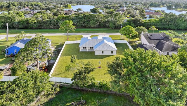 156 SW Paar Drive, Port St Lucie, FL 34953