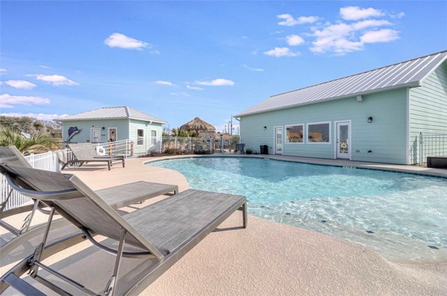 1100 Port St 12, Port Aransas, TX 78373