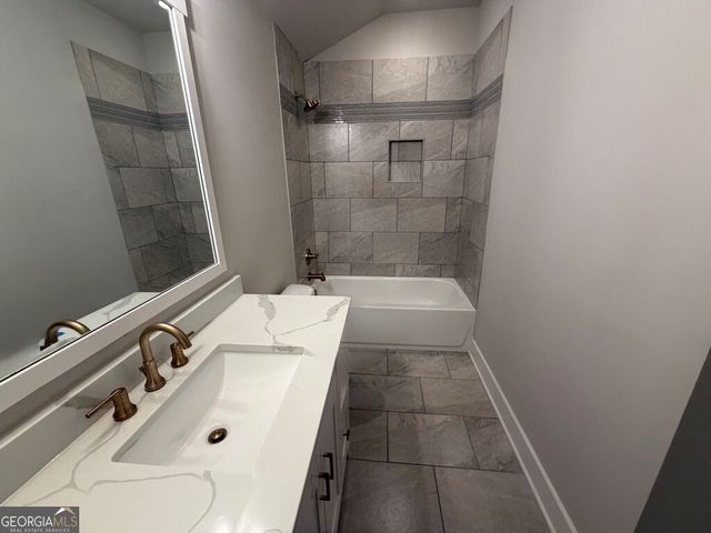 5760 Lula Bridge Court, Braselton, GA 30517