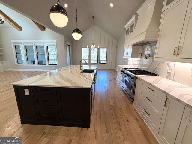 5760 Lula Bridge Court, Braselton, GA 30517