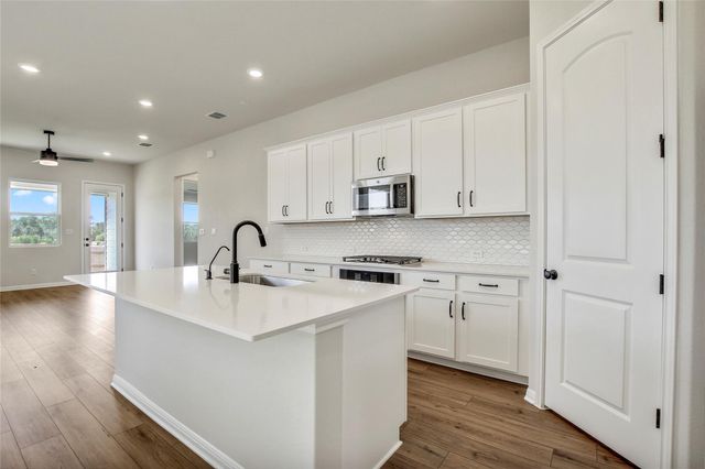 240 Denali WAY, Dripping Springs, TX 78620