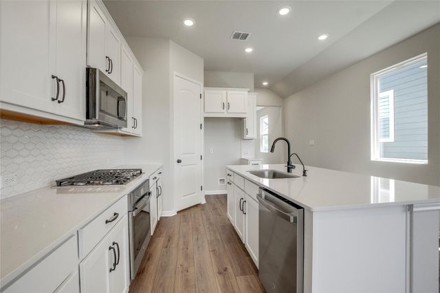 240 Denali WAY, Dripping Springs, TX 78620