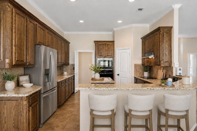 117 Thames Circle, Waxahachie, TX 75165