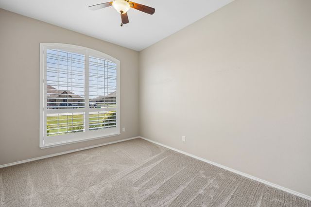 117 Thames Circle, Waxahachie, TX 75165